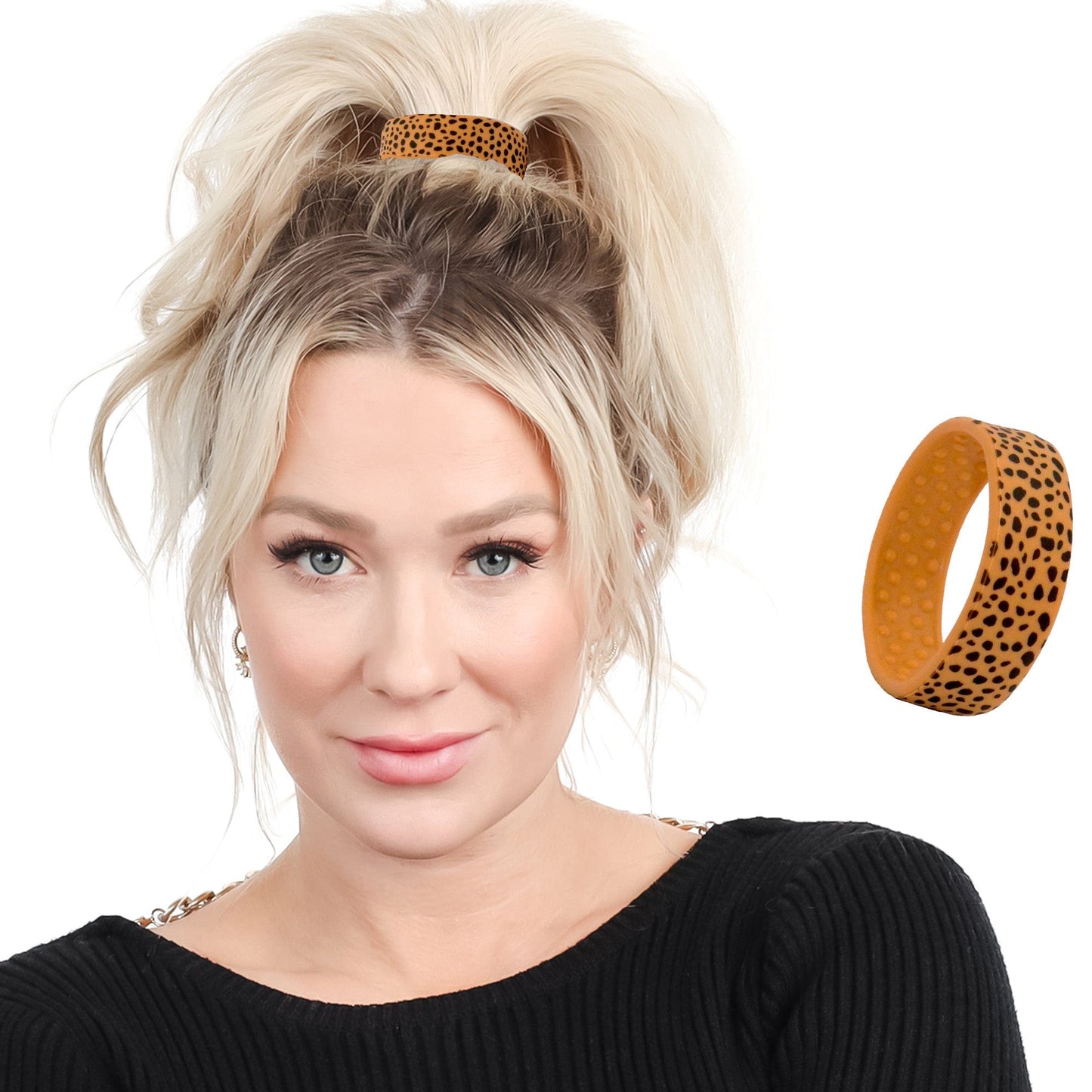 Cheetah Limited Edition Designer PONY-O. This larger size is perfect for ponytails and all-up styles..