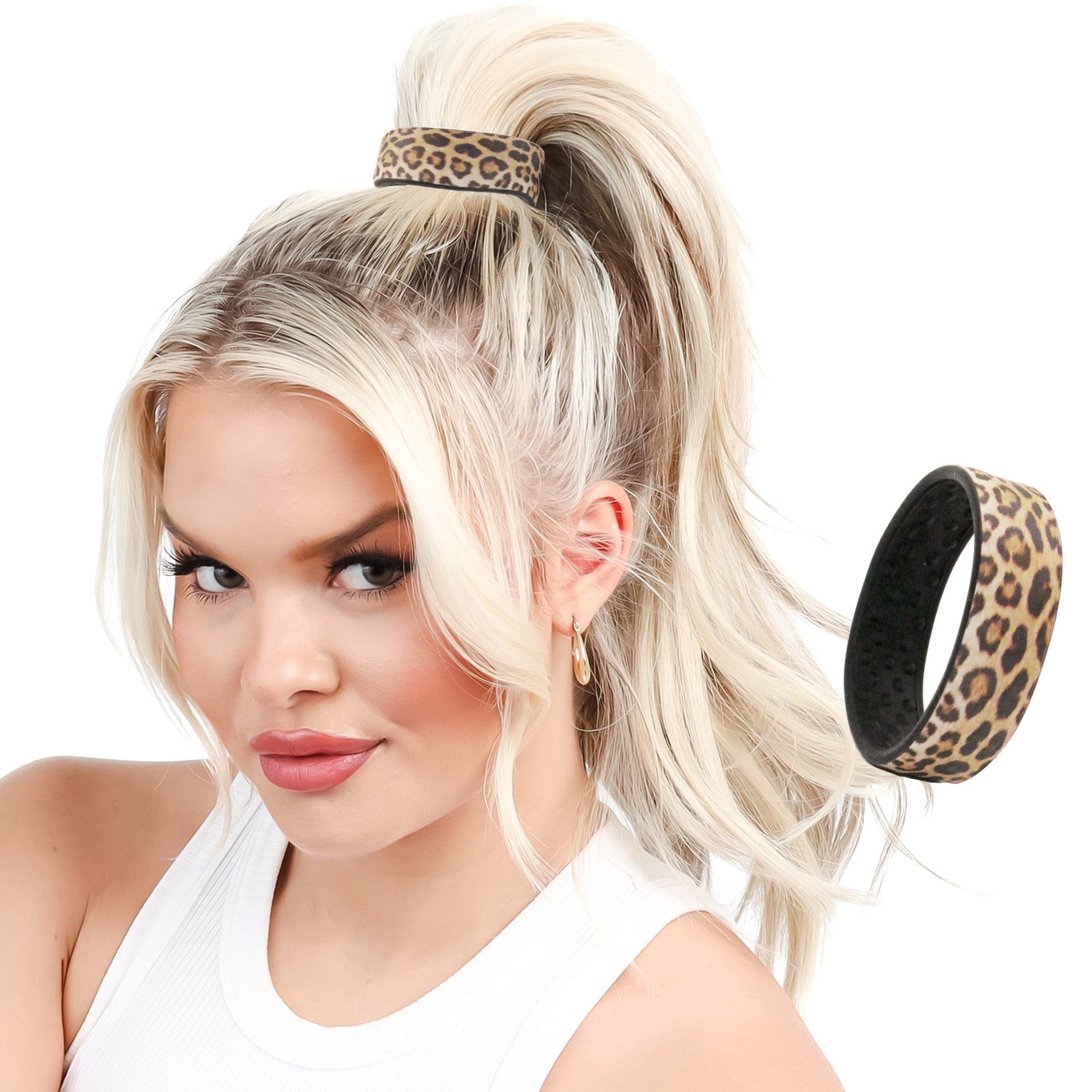 Leopard Limited Edition Designer PONY-O. This larger size is perfect for ponytails and all-up styles.